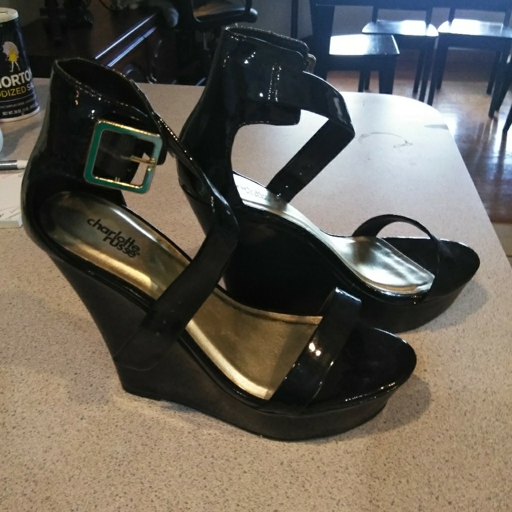 NWOT Charlotte Russe black wedges with ankle strap